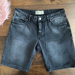 Zara Man Gray Jean Shorts size 34